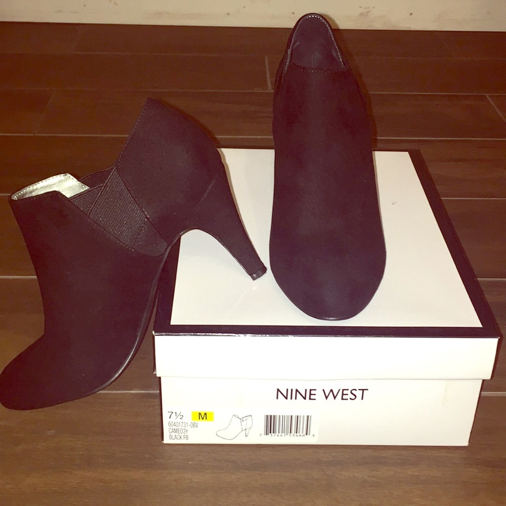 Nine West  Cameo Bootie